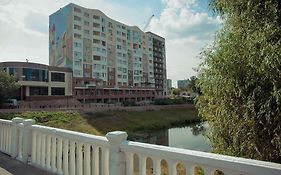 Molex Apartments 2